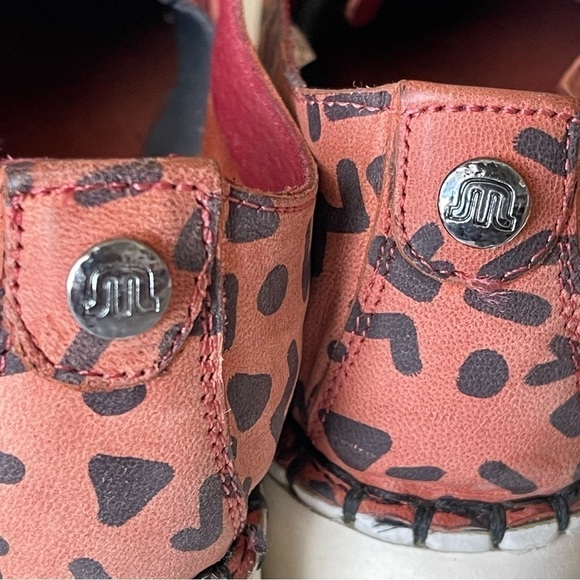 Women's Tessa Goat Milled Leather Maruti Pink and Black Shoes size 8 - Picture 2 of 8